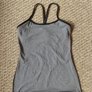 Lululemon workout tank